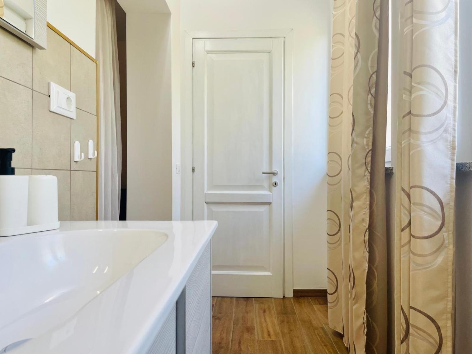 Boutique Apartment With Private Pool For Your Exclusive Use Novigrad  Exterior photo